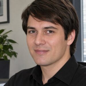 Photo of Alexander Evans, Founder & Site Owner at Brokers Alerts
